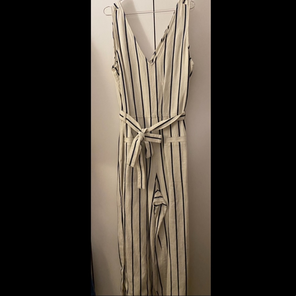 Madewell White and Navy Jumpsuit NWT